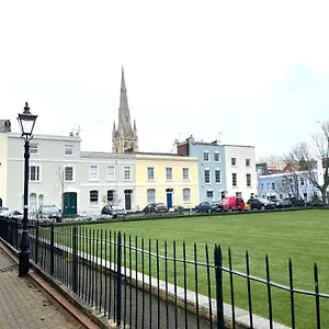 Am Living - Town Centre - St Georges Square Cheltenham
